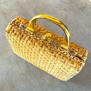 Vintage- RODO Italian purse! Lucite Gold a Woven Finish!